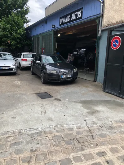 Devanture de DYNAMIC AUTOS