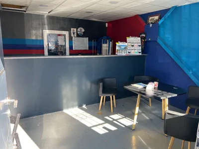 Devanture de M AUTO