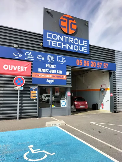 Devanture de Contrôle Technique Bouliac