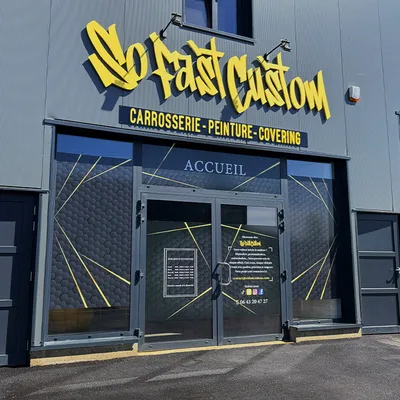 Devanture de SoFastCustom