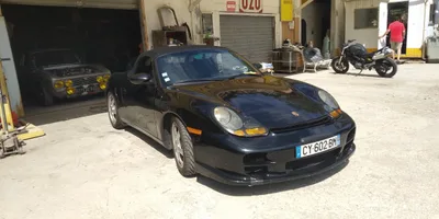 Devanture de Carrosserie de la Rade