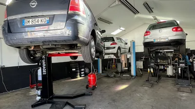 Devanture de Garage du Périph
