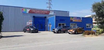 Devanture de Carrosserie Le Blevenec