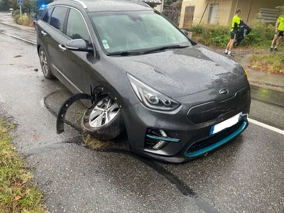 Devanture de Carrosserie Mendes