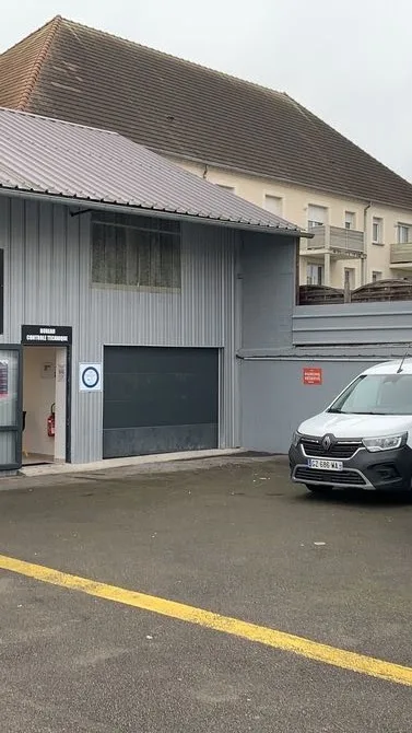 Devanture de Contrôle Technique CTC