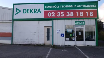 Devanture de DEKRA contrôle technique Bolbec