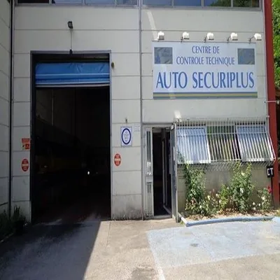 Devanture de Audit Auto Contrôle NLG