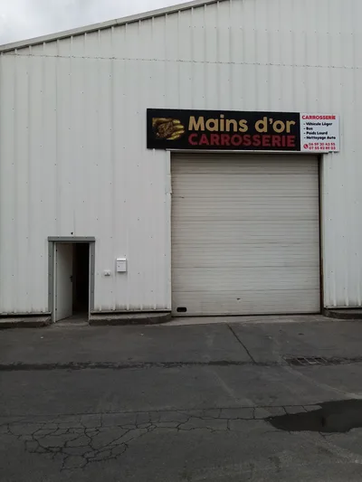 Devanture de Mains d'Or Carrosserie