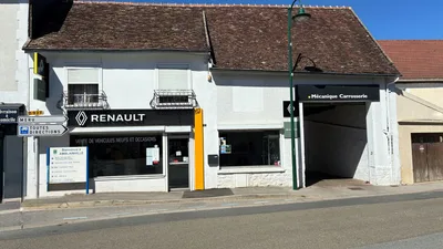 Devanture de Garage de la Place