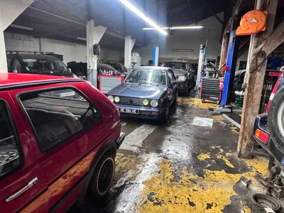 Devanture de Garage MECAFIF - Mécanique & Électricité Auto à Hyères