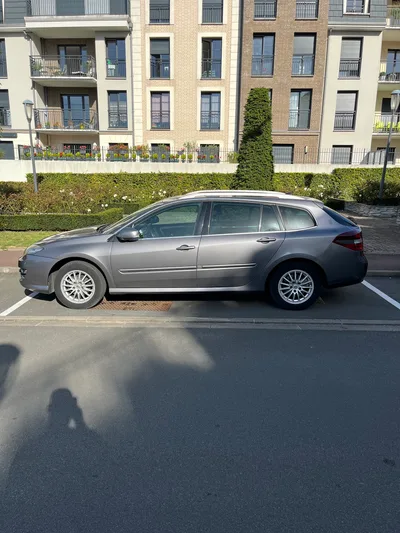 Devanture de 2J Car