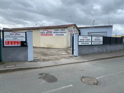Devanture de Ideal autos