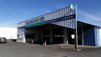 Devanture de Sécuritest - La rochelle auto bilan