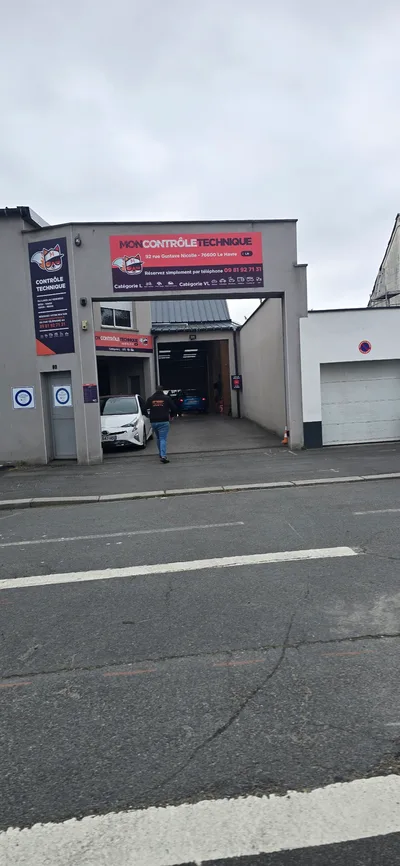Devanture de Mon Contrôle Technique Le Havre