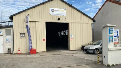 Devanture de AS Auto Sécurité Contrôle technique VERSAILLES