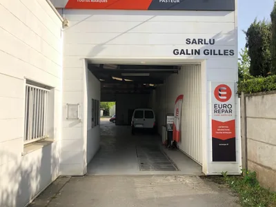 Devanture de Garage Pasteur