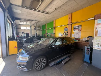 Devanture de Auto KN