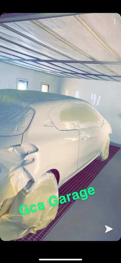 Devanture de GCA Garage