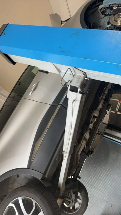 Devanture de Garage Auto Basque
