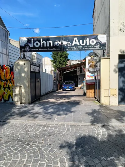 Devanture de John Auto