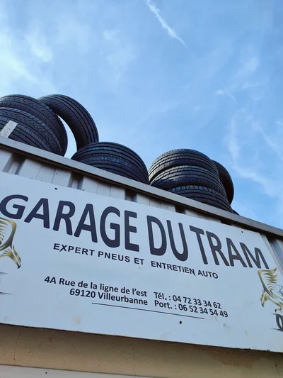 Devanture de Garage du Tram