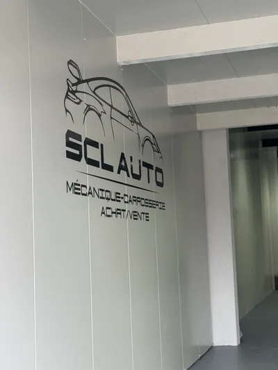 Devanture de SCL auto
