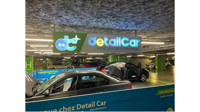 Devanture de DetailCar Lyon Confluence