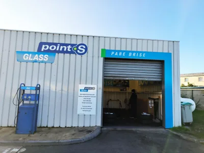 Devanture de Centre pare-brise S Glass Calais