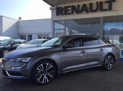 Devanture de Thomas Automobiles Talmont Saint Hilaire