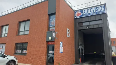 Devanture de Controle Technique Autovision Groslay