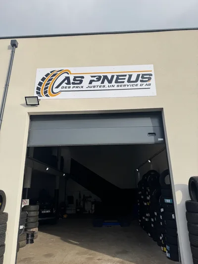 Devanture de AS PNEUS
