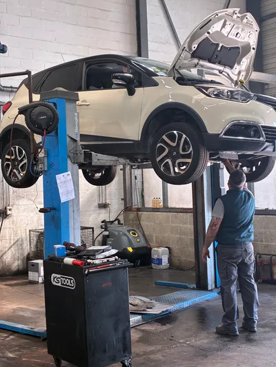 Devanture de RICAUTO