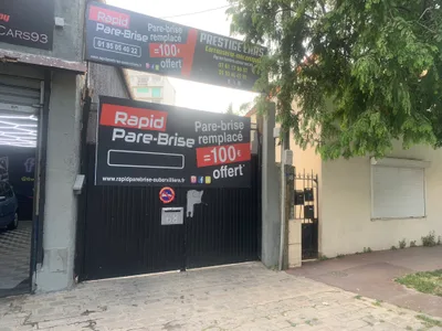 Devanture de R PARE BRISE AUBERVILLIERS