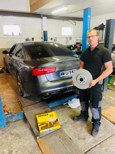 Devanture de Auto Syla
