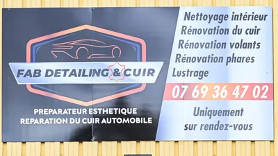 Devanture de Fab detailing & cuir