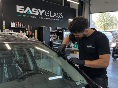 Devanture de EASY GLASS