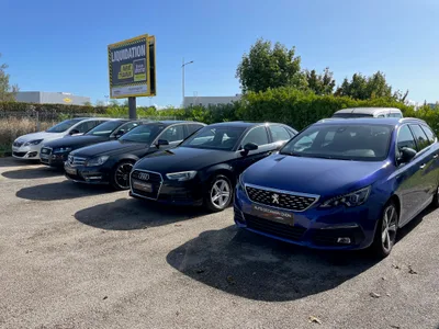 Devanture de Auto Occasion Dijon - Vente et nettoyage automobile