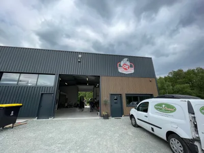Devanture de AT Carrosserie