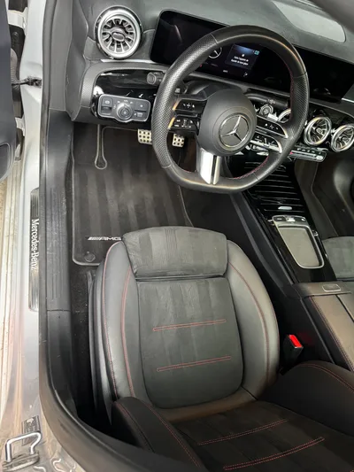 Devanture de EM detailing