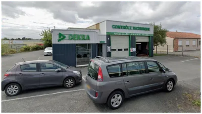 Devanture de DEKRA contrôle technique Cholet