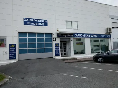 Devanture de CARROSSERIE MODERNE BAYONNE