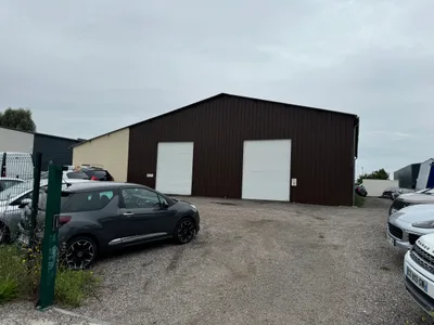 Devanture de Garage du Thuit