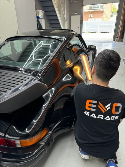 Devanture de Evo Garage