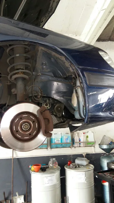 Devanture de Steel'Autos