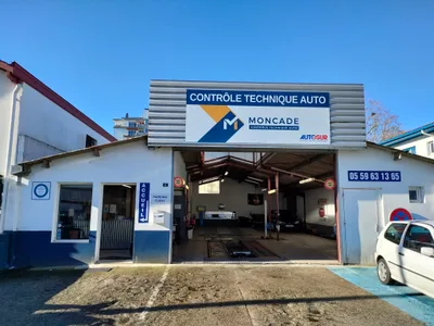 Devanture de Contrôle Technique Moncade - Bayonne Lauga