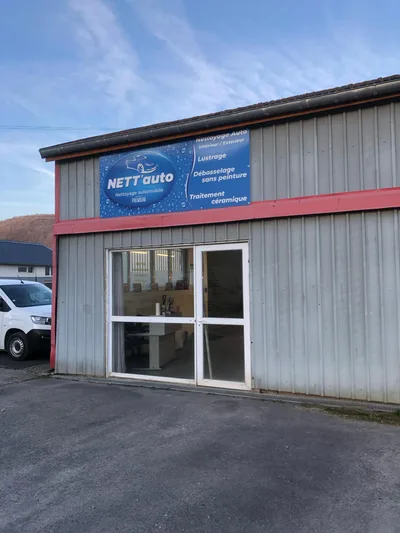 Devanture de Nett'Auto