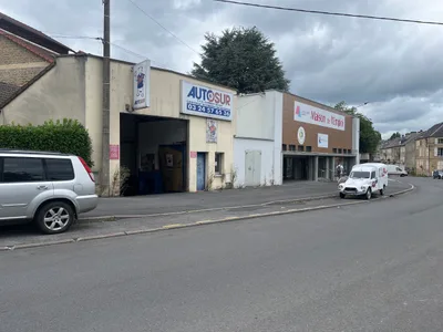 Devanture de AUTOSUR Charleville-Mézières