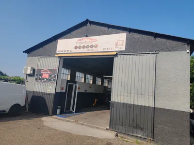 Devanture de Garage Planete AUTO DIAG