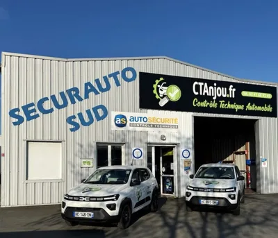 Devanture de CT Anjou Sainte-Gemmes-sur-Loire