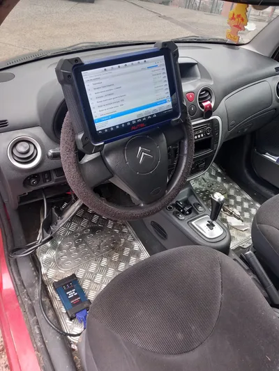Devanture de SOS Auto Clé 42 Saint-Étienne - Double et Perte Totale des Clés - diagnostic panne électronique